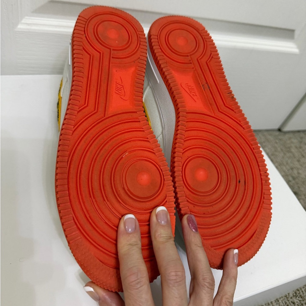 Nike White and Orange Sneakers with Tiger Print - Picture 7 of 8